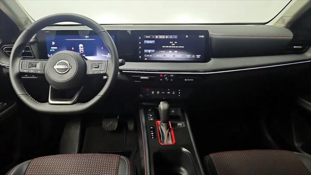 2025 Nissan Kicks SR FWD