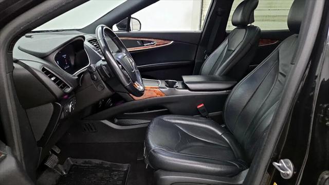 2019 Lincoln Nautilus Select