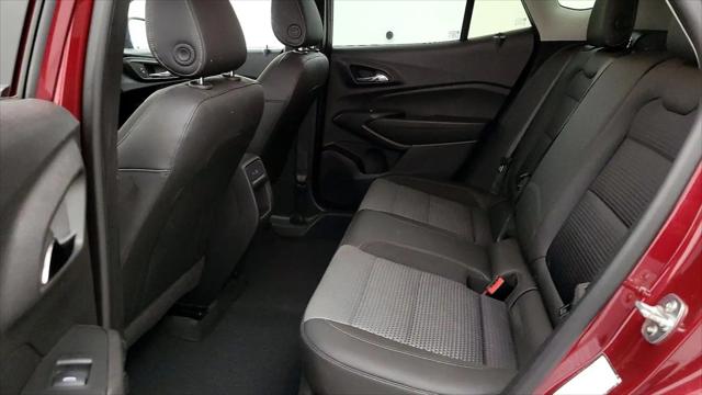 2025 Chevrolet Trax FWD LT