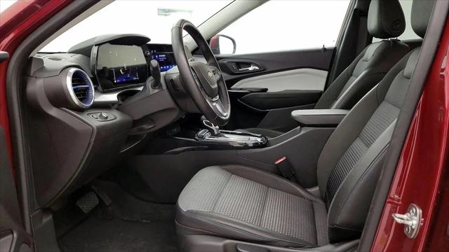 2025 Chevrolet Trax FWD LT