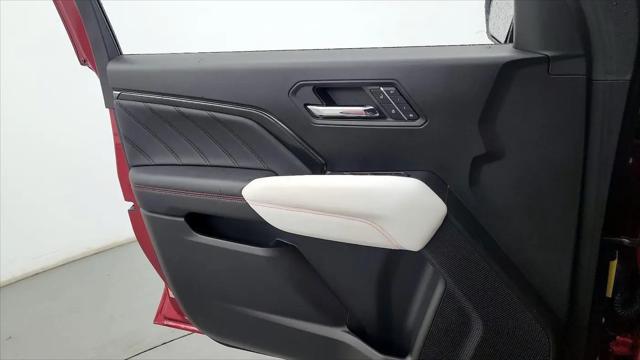 2023 GMC Canyon 4WD Crew Cab Short Box AT4X
