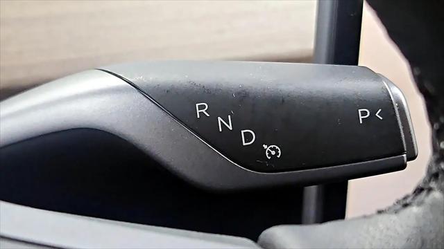 2024 Tesla Model Y Long Range Single Motor Rear-Wheel Drive