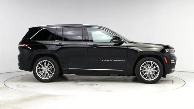 2022 Jeep Grand Cherokee Summit 4x4