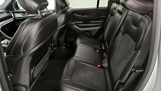 2025 Jeep Grand Cherokee Altitude X 4x4