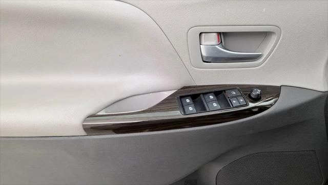 2018 Toyota Sienna XLE 7 Passenger
