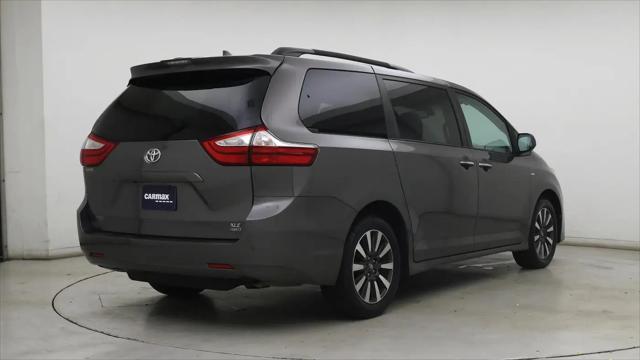 2018 Toyota Sienna XLE 7 Passenger