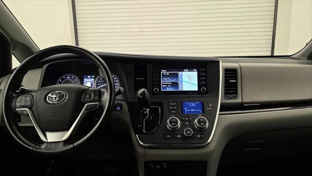 2018 Toyota Sienna XLE 7 Passenger