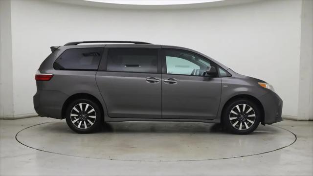 2018 Toyota Sienna XLE 7 Passenger
