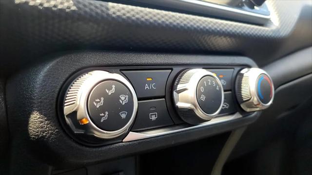 2023 Nissan Kicks S Xtronic CVT