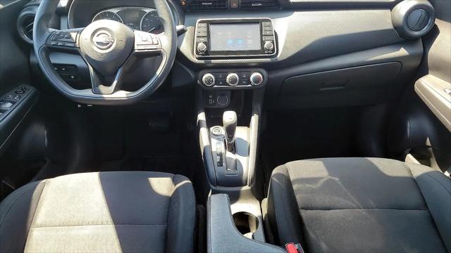 2023 Nissan Kicks S Xtronic CVT