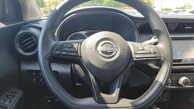 2023 Nissan Kicks S Xtronic CVT
