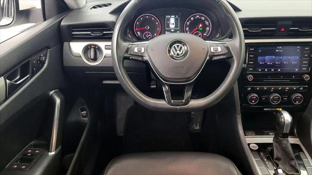 2022 Volkswagen Passat 2.0T SE