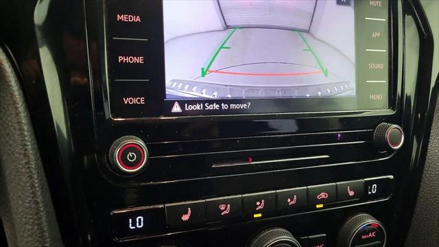 2022 Volkswagen Passat 2.0T SE
