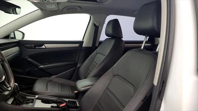 2022 Volkswagen Passat 2.0T SE