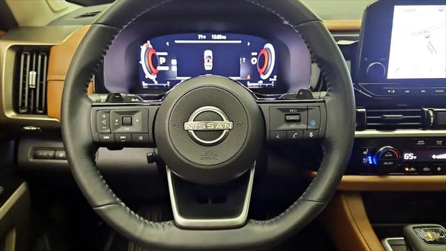 2023 Nissan Pathfinder Platinum FWD