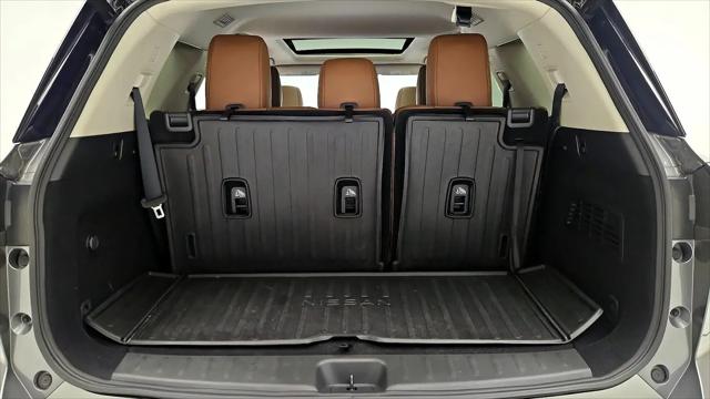 2023 Nissan Pathfinder Platinum FWD