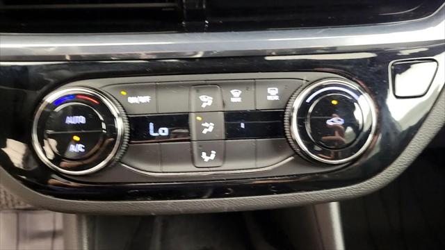 2025 Buick NV Sport Touring FWD