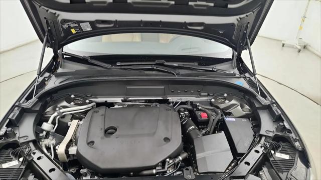 2022 Volvo XC60 B6 Inscription