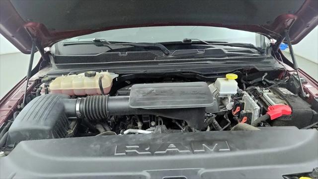 2022 Ram 1500 Big Horn Crew Cab 4x4 5'7" Box