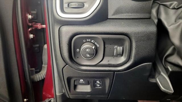 2022 Ram 1500 Big Horn Crew Cab 4x4 5'7" Box