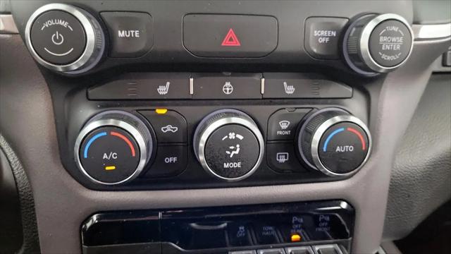 2022 Ram 1500 Big Horn Crew Cab 4x4 5'7" Box