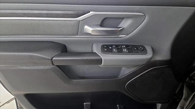 2022 Ram 1500 Big Horn Crew Cab 4x4 5'7" Box