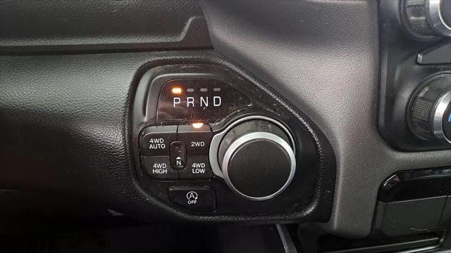 2022 Ram 1500 Big Horn Crew Cab 4x4 5'7" Box