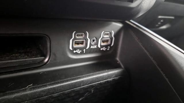 2022 Ram 1500 Big Horn Crew Cab 4x4 5'7" Box