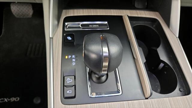 2024 Mazda X-90 Premium Plus