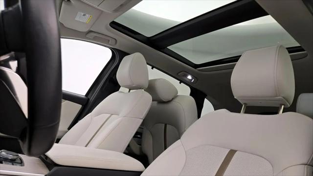 2024 Mazda X-90 Premium Plus