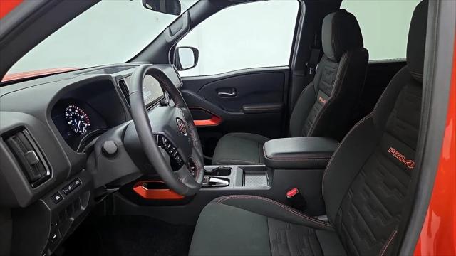 2025 Nissan Frontier Crew Cab PRO-4X 4x4