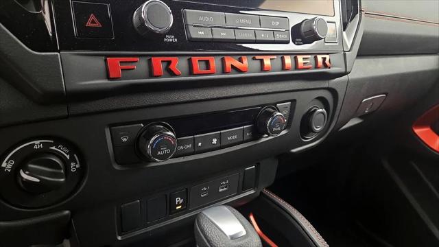 2025 Nissan Frontier Crew Cab PRO-4X 4x4