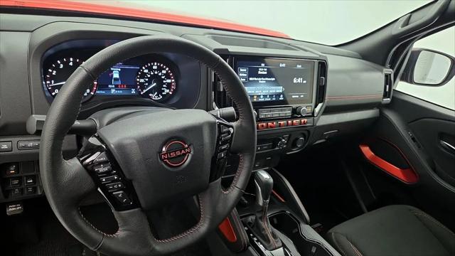 2025 Nissan Frontier Crew Cab PRO-4X 4x4