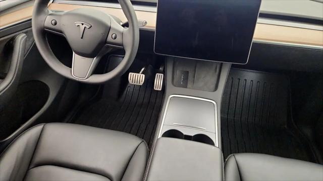 2023 Tesla Model Y Performance Dual Motor All-Wheel Drive