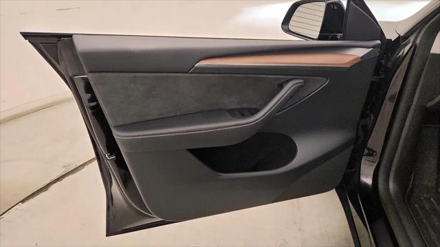 2023 Tesla Model Y Performance Dual Motor All-Wheel Drive