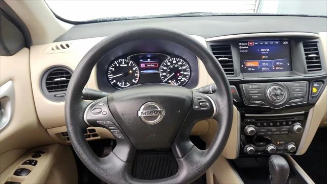 2017 Nissan Pathfinder S