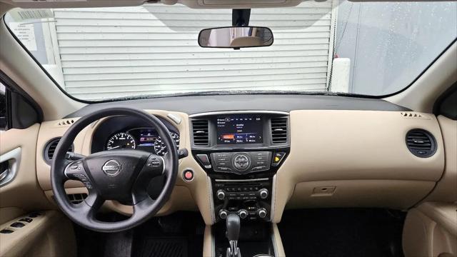 2017 Nissan Pathfinder S