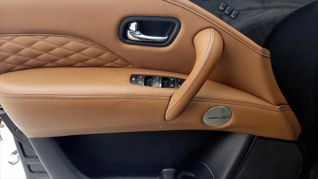 2023 INFINITI QX80 SENSORY AWD