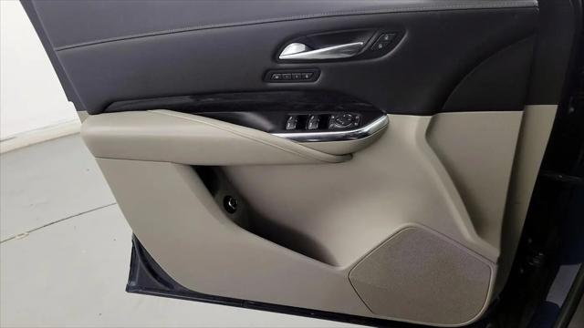 2021 Cadillac XT4 AWD Premium Luxury