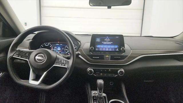 2023 Nissan Altima SV FWD