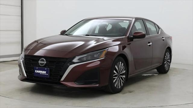 2023 Nissan Altima SV FWD