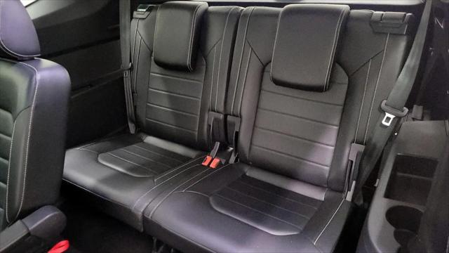 2022 Volkswagen Atlas 3.6L V6 SEL Premium R-Line