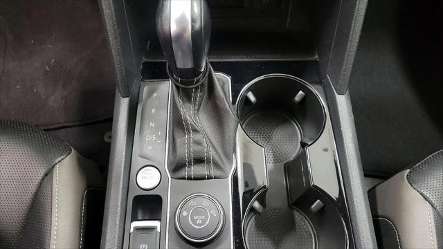 2022 Volkswagen Atlas 3.6L V6 SEL Premium R-Line