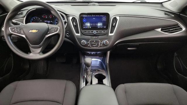 2022 Chevrolet Malibu FWD 1FL