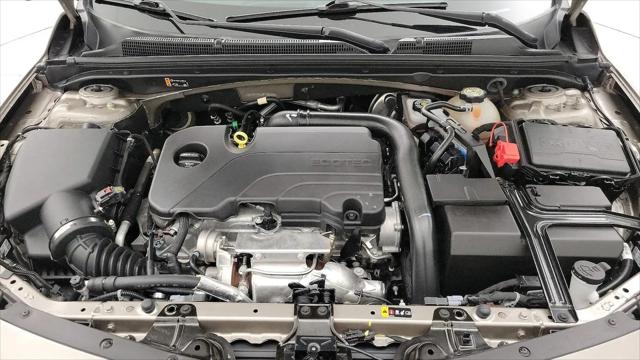 2022 Chevrolet Malibu FWD 1FL