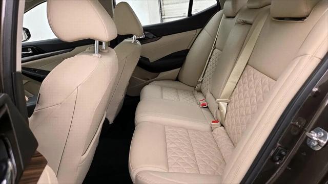 2016 Nissan Maxima 3.5 Platinum