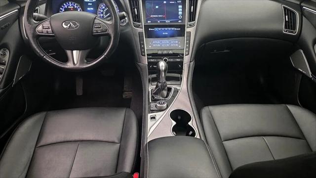 2017 INFINITI Q50 2.0t Premium