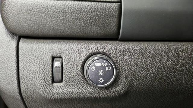 2022 GMC Canyon 2WD Crew Cab Short Box Elevation