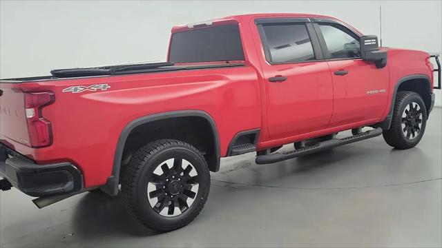 2020 Chevrolet Silverado 2500HD 4WD Crew Cab Standard Bed Custom