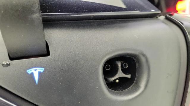 2025 Tesla Model Y Long Range Dual Motor All-Wheel Drive